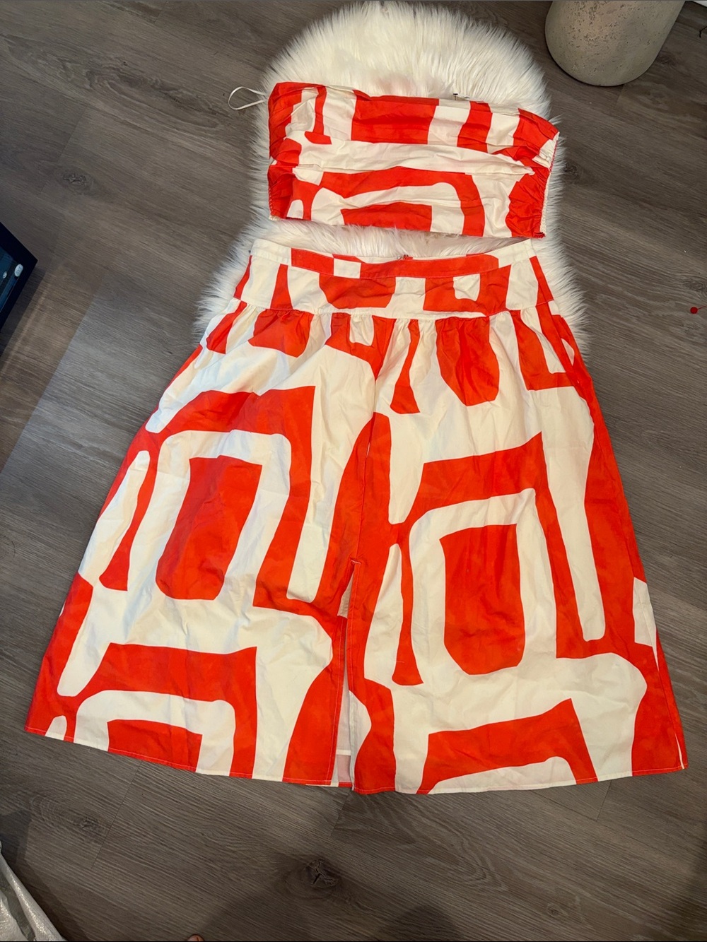 Banana Republic Red & White Geometric Bandeau Set